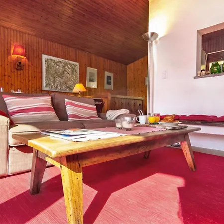 Chalet Dava La Via In - Out - Happy